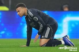 NBA：独行侠轻取公牛 东契奇收获准三双